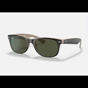 RAY-BAN New Wayfarer sunglasses